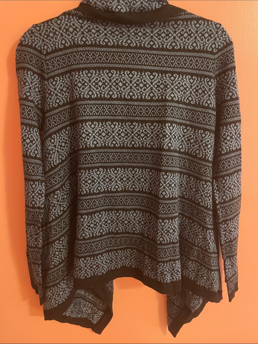Forever 21 Black and Blue Open-Front Patterned Cardigan - Picture 7 of 7